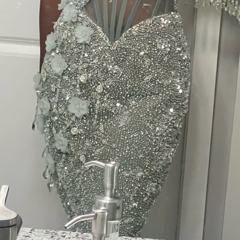 Elegant One Shoulder Silver Dress